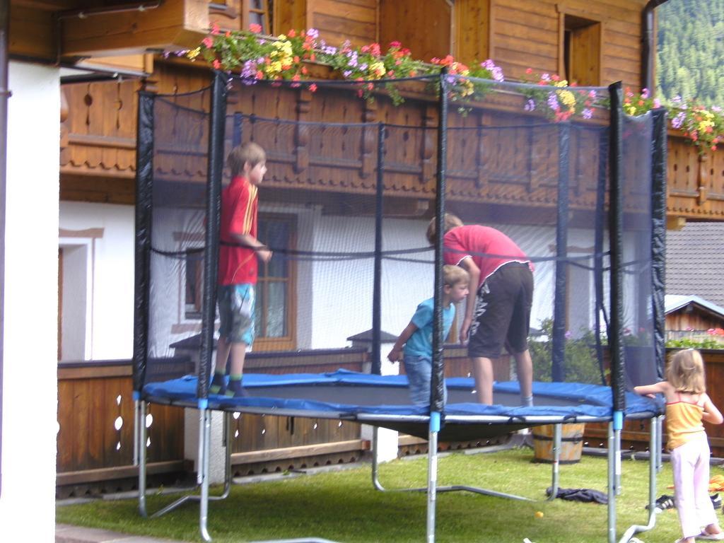 Apartmenthaus Innerkratzerhof Prägraten Extérieur photo