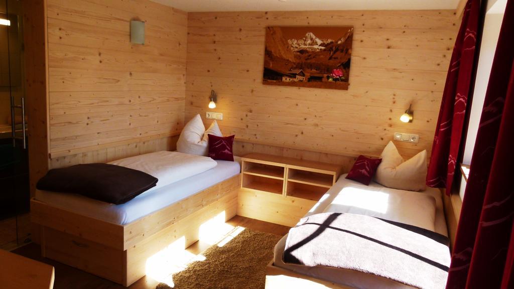 Apartmenthaus Innerkratzerhof Prägraten Extérieur photo
