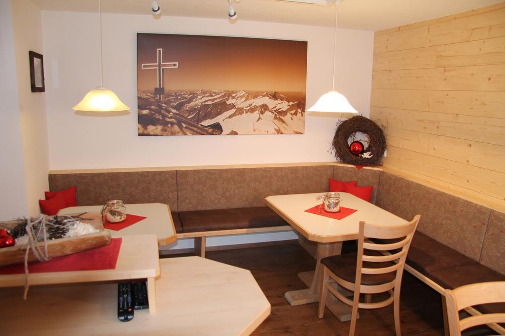 Apartmenthaus Innerkratzerhof Prägraten Extérieur photo