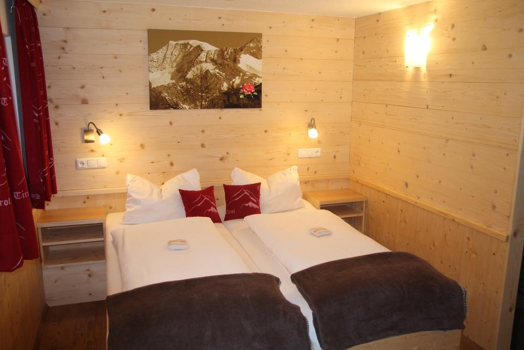 Apartmenthaus Innerkratzerhof Prägraten Extérieur photo